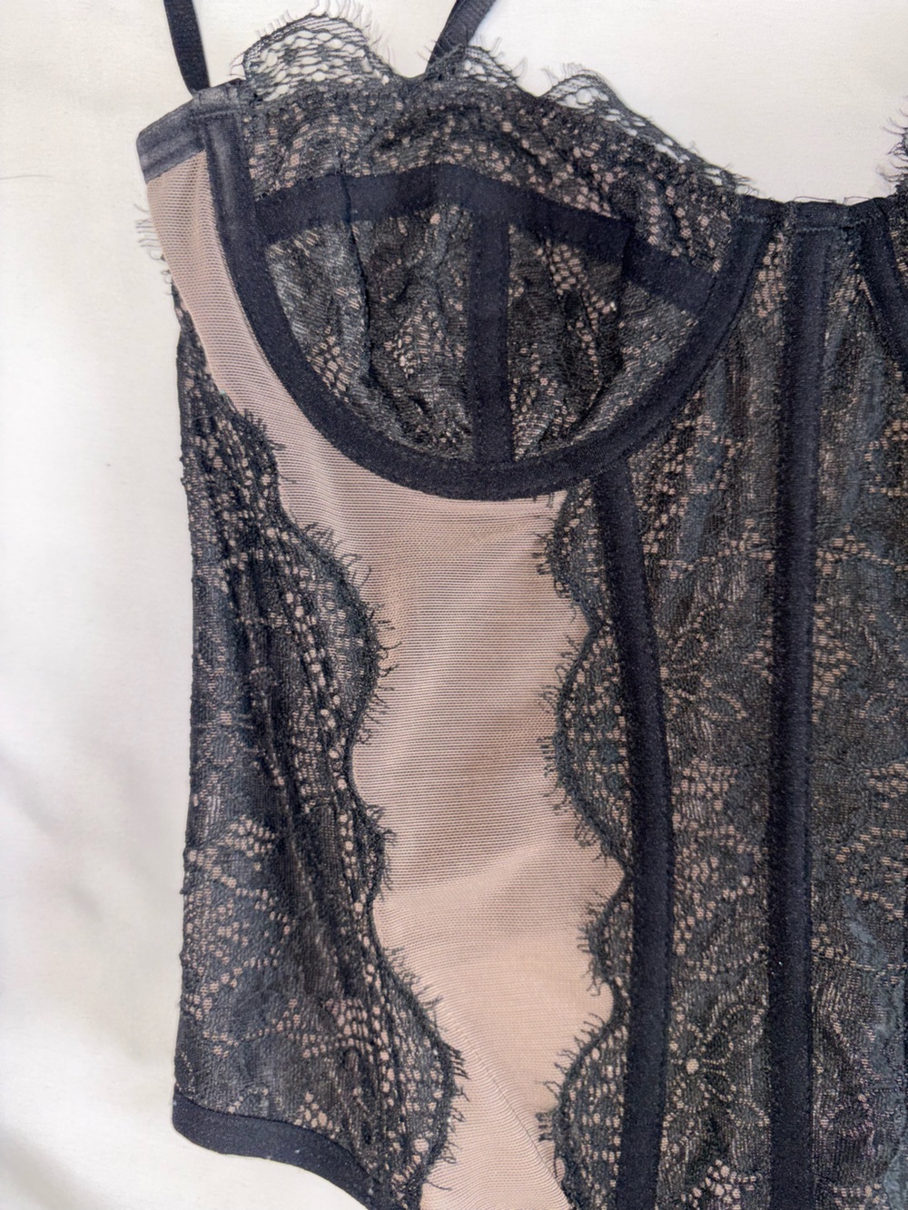 UO Out from Under size M, NWOT - Picture 6 of 15